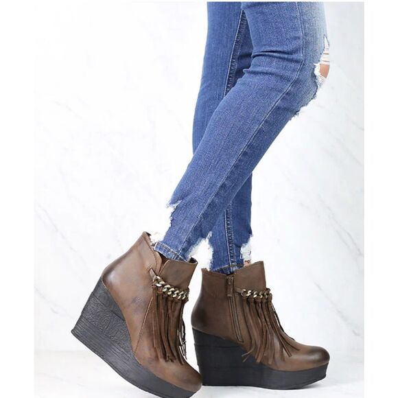 Sbicca Vintage Wedge Booty - Picture 2 of 9